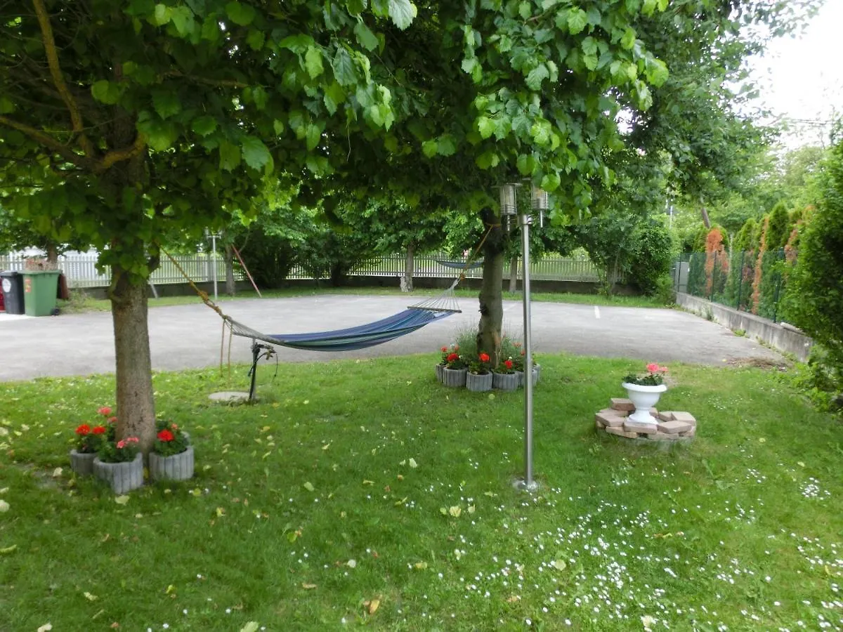 Ferienwohnung In Lobau Wiedeń 0*,